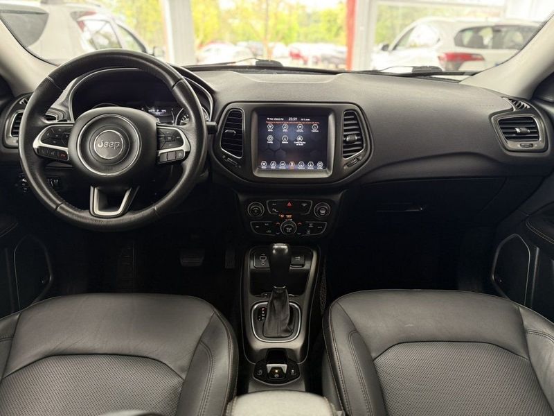Jeep COMPASS LONGITUDE 2.0 AT6 2018 SÓ MOTOS E AUTOMÓVEIS SANTA CRUZ DO SUL / Carros no Vale
