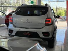 Renault SANDERO STEPWAY 1.6 2020 SÓ MOTOS E AUTOMÓVEIS SANTA CRUZ DO SUL / Carros no Vale