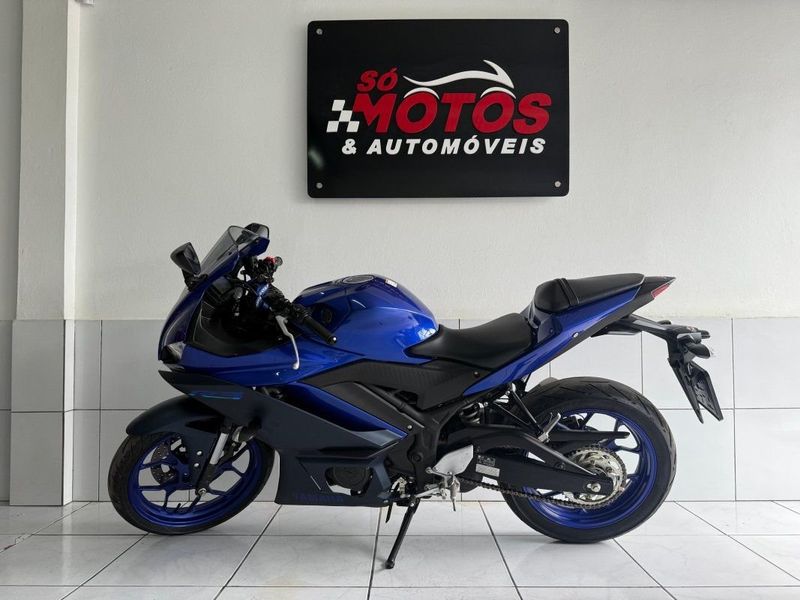 Yamaha YZF R3 ABS 2023 SÓ MOTOS E AUTOMÓVEIS SANTA CRUZ DO SUL / Carros no Vale