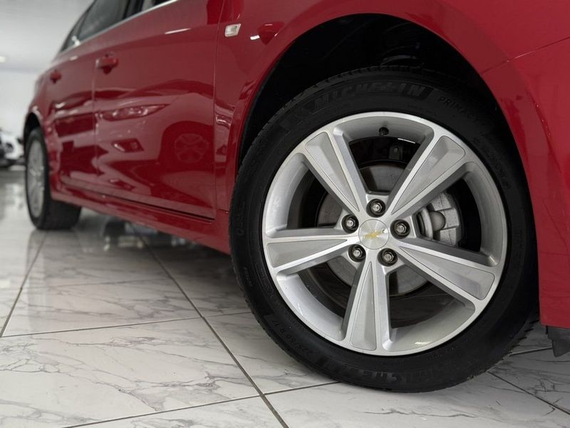 CHEVROLET CRUZE HATCH LT 1.8 AT6 2015 SÓ MOTOS E AUTOMÓVEIS SANTA CRUZ DO SUL / Carros no Vale