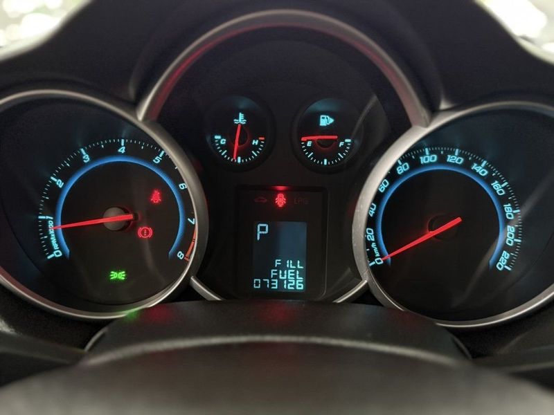 CHEVROLET CRUZE HATCH LT 1.8 AT6 2015 SÓ MOTOS E AUTOMÓVEIS SANTA CRUZ DO SUL / Carros no Vale