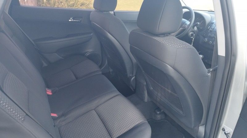 Hyundai I30 2.0 2012 GRASSI VEÍCULOS LAJEADO / Carros no Vale
