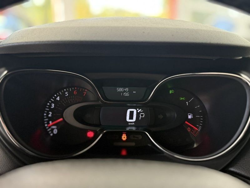 Renault CAPTUR INTENSE 1.3 CVT 2022 SÓ MOTOS E AUTOMÓVEIS SANTA CRUZ DO SUL / Carros no Vale