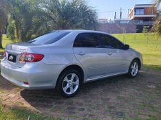 Toyota COROLLA GLi 1.8 2012 GRASSI VEÍCULOS LAJEADO / Carros no Vale