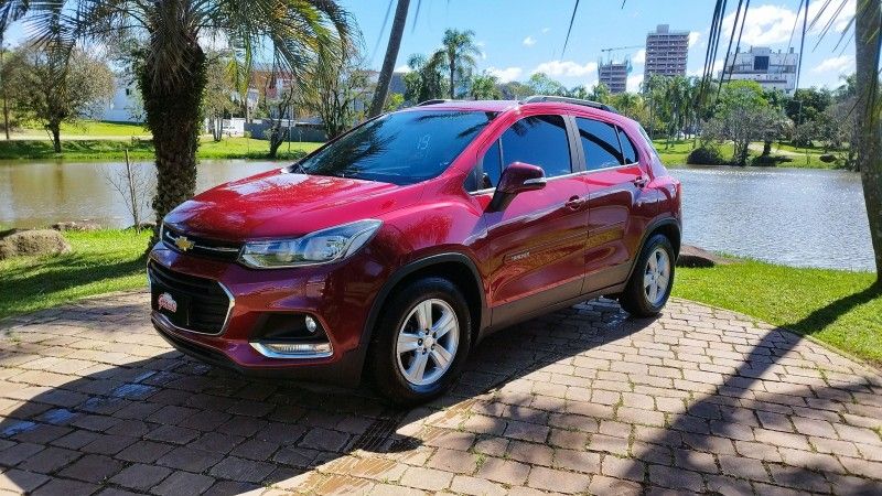 Chevrolet TRACKER LT 1.4 TURBO 2019 GRASSI VEÍCULOS LAJEADO / Carros no Vale