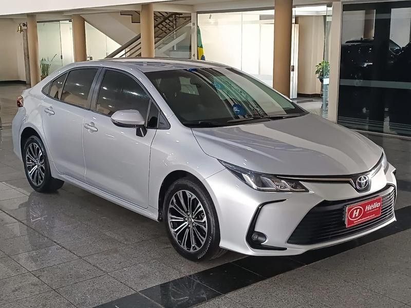 Toyota COROLLA GLI 2.0 2020 HÉLIO AUTOMÓVEIS LAJEADO / Carros no Vale