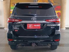 Toyota HILUX SW4 SRX 2.8 2023 HÉLIO AUTOMÓVEIS LAJEADO / Carros no Vale