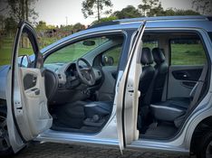 Chevrolet SPIN LTZ 1.8 2014 NEUMANN VEÍCULOS ARROIO DO MEIO / Carros no Vale