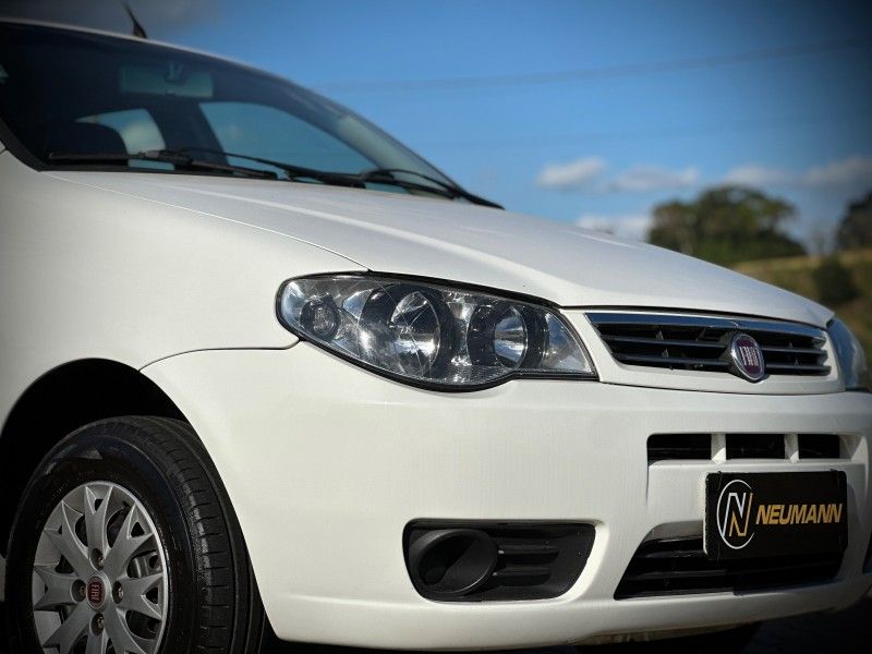 Fiat PALIO FIRE 1.0 2017 NEUMANN VEÍCULOS ARROIO DO MEIO / Carros no Vale