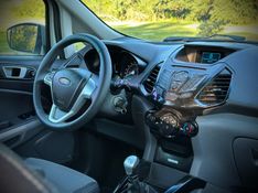 Ford ECOSPORT 1.6 FREESTYLE 2015 NEUMANN VEÍCULOS ARROIO DO MEIO / Carros no Vale