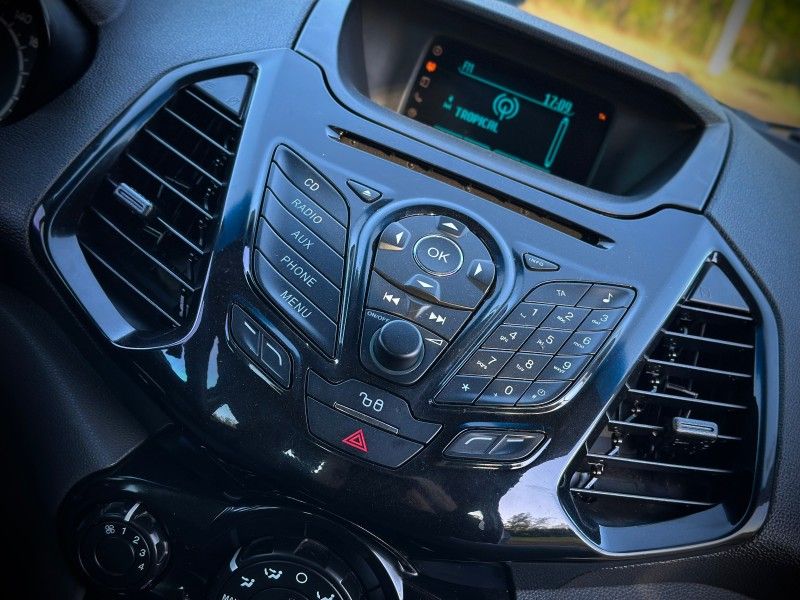 Ford ECOSPORT 1.6 FREESTYLE 2015 NEUMANN VEÍCULOS ARROIO DO MEIO / Carros no Vale