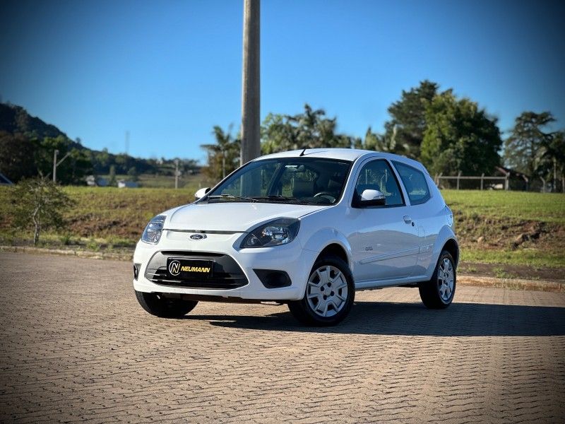 Ford KA 1.0 2013 NEUMANN VEÍCULOS ARROIO DO MEIO / Carros no Vale