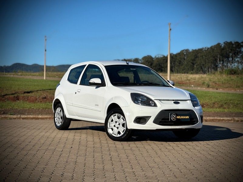 Ford KA 1.0 2013 NEUMANN VEÍCULOS ARROIO DO MEIO / Carros no Vale