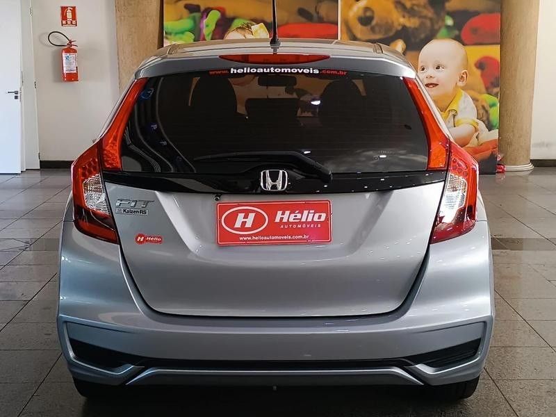 Honda FIT LX 1.5 2018 HÉLIO AUTOMÓVEIS LAJEADO / Carros no Vale