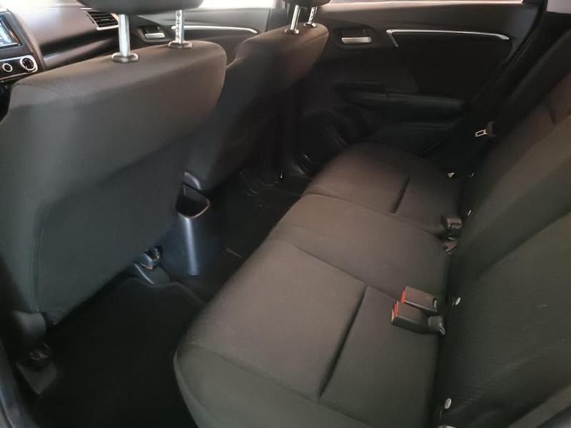 Honda FIT LX 1.5 2018 HÉLIO AUTOMÓVEIS LAJEADO / Carros no Vale