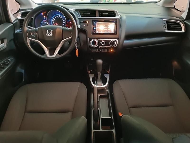 Honda FIT LX 1.5 2018 HÉLIO AUTOMÓVEIS LAJEADO / Carros no Vale
