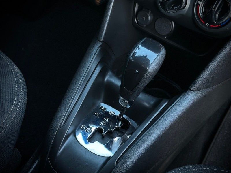 Peugeot 2008 ALLURE 1.6 2020 NEUMANN VEÍCULOS ARROIO DO MEIO / Carros no Vale