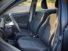 Toyota ETIOS SEDAN X 1.5 2015 NEUMANN VEÍCULOS ARROIO DO MEIO / Carros no Vale