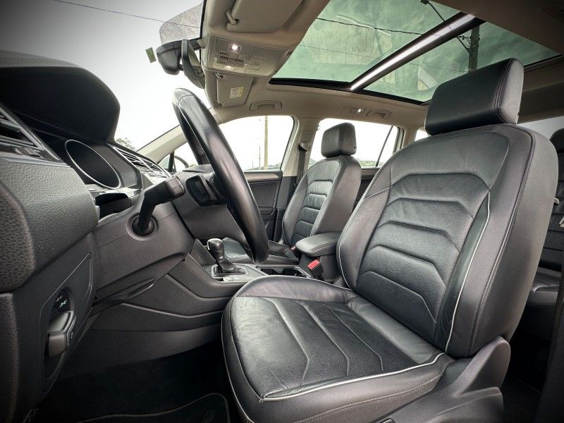 Volkswagen TIGUAN 1.4 TSI 16V 2019 NEUMANN VEÍCULOS ARROIO DO MEIO / Carros no Vale