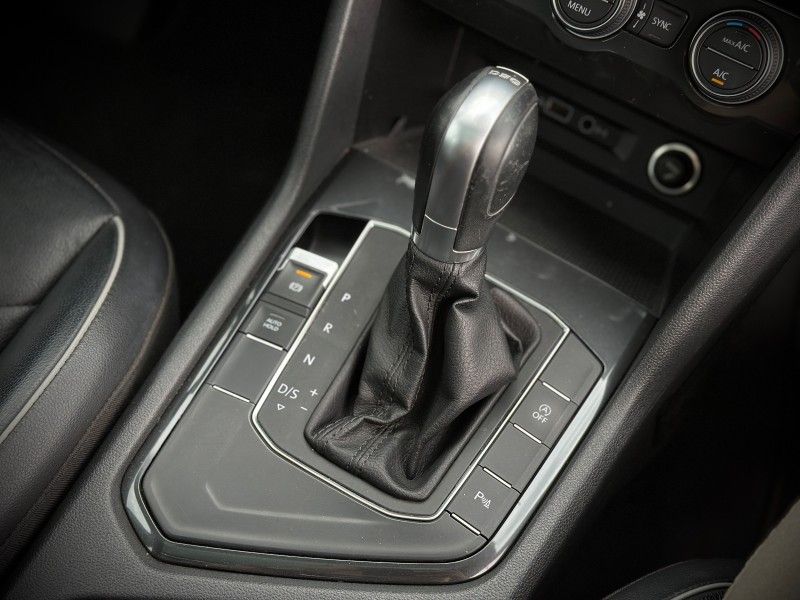 Volkswagen TIGUAN 1.4 TSI 16V 2019 NEUMANN VEÍCULOS ARROIO DO MEIO / Carros no Vale