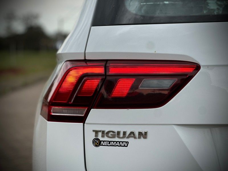 Volkswagen TIGUAN 1.4 TSI 16V 2019 NEUMANN VEÍCULOS ARROIO DO MEIO / Carros no Vale