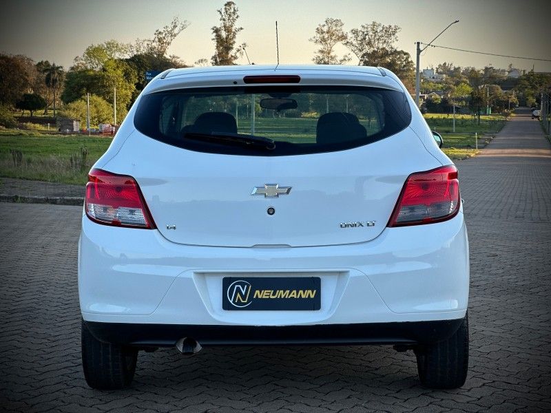Chevrolet ONIX LT 1.4 2013 NEUMANN VEÍCULOS ARROIO DO MEIO / Carros no Vale