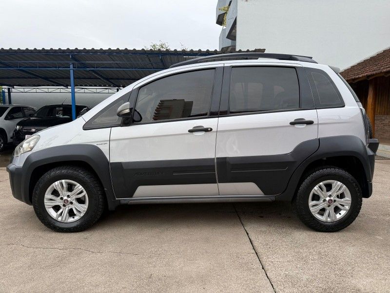 Fiat IDEA ADVENTURE 1.8 2013 FERREIRA VEÍCULOS VENÂNCIO AIRES / Carros no Vale