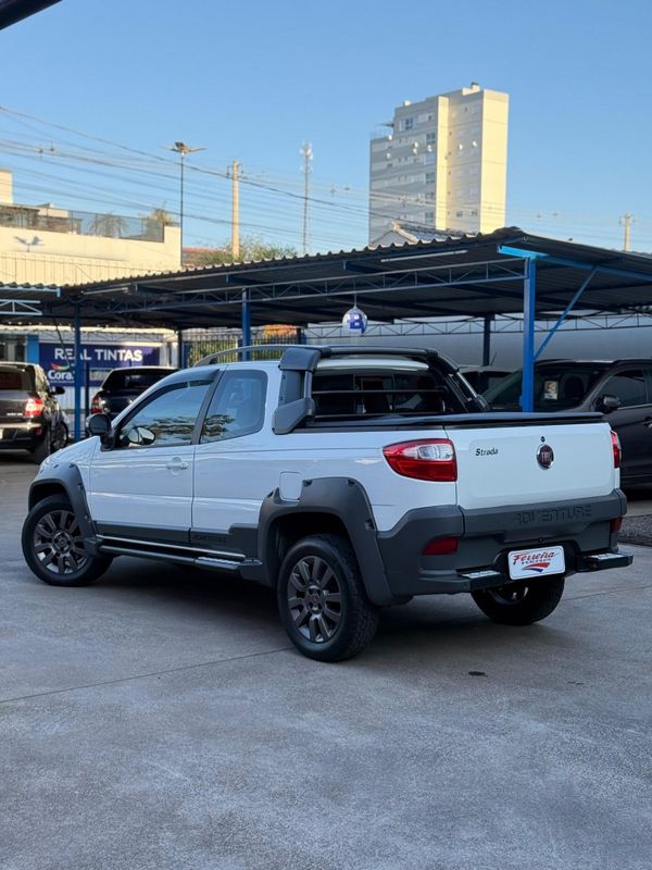 Fiat STRADA ADVENTURE CD 1.8 2019 FERREIRA VEÍCULOS VENÂNCIO AIRES / Carros no Vale