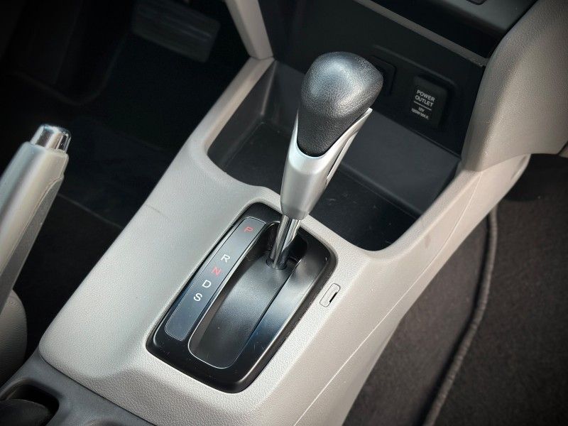 Honda CIVIC SEDAN LXR 2014 NEUMANN VEÍCULOS ARROIO DO MEIO / Carros no Vale