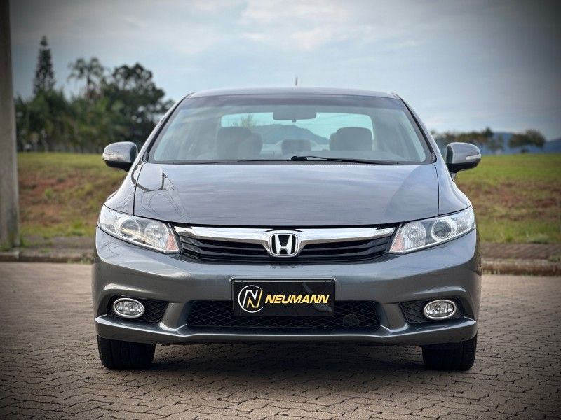Honda CIVIC SEDAN LXR 2014 NEUMANN VEÍCULOS ARROIO DO MEIO / Carros no Vale