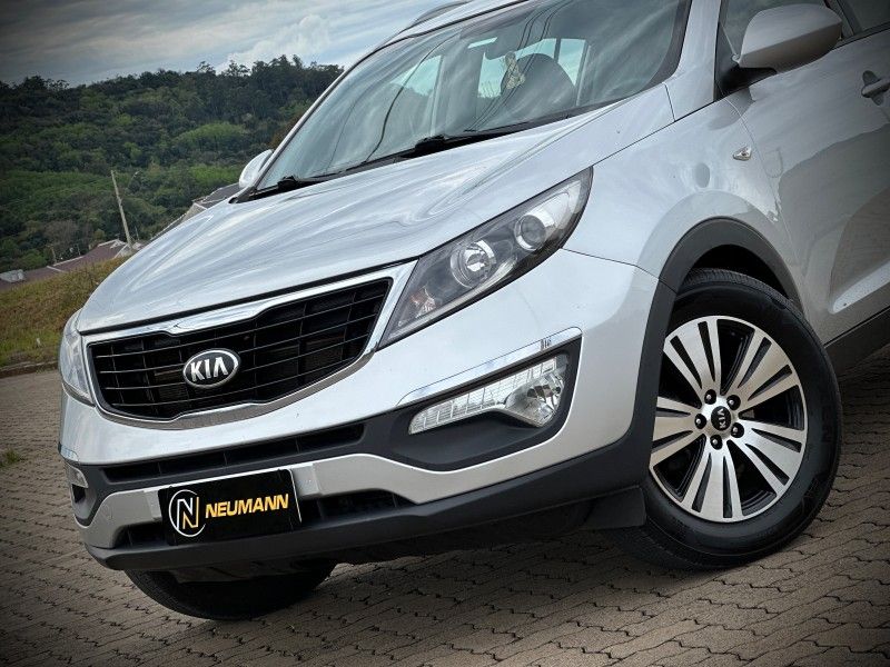 Kia SPORTAGE LX 2.0 2014 NEUMANN VEÍCULOS ARROIO DO MEIO / Carros no Vale