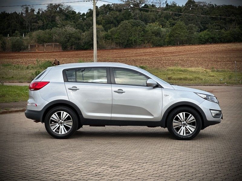 Kia SPORTAGE LX 2.0 2014 NEUMANN VEÍCULOS ARROIO DO MEIO / Carros no Vale