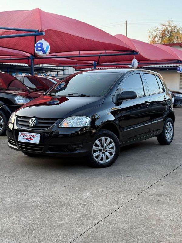 Volkswagen FOX 1.0 2009 FERREIRA VEÍCULOS VENÂNCIO AIRES / Carros no Vale