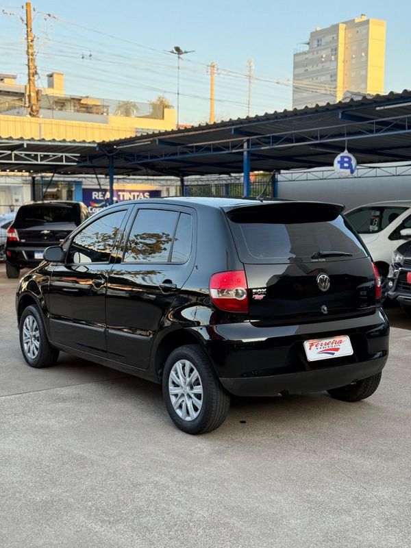 Volkswagen FOX 1.0 2009 FERREIRA VEÍCULOS VENÂNCIO AIRES / Carros no Vale