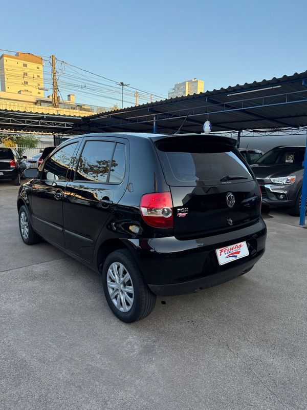 Volkswagen FOX 1.0 2009 FERREIRA VEÍCULOS VENÂNCIO AIRES / Carros no Vale