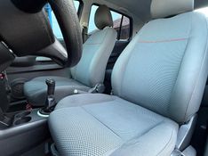 Volkswagen FOX 1.0 2009 FERREIRA VEÍCULOS VENÂNCIO AIRES / Carros no Vale