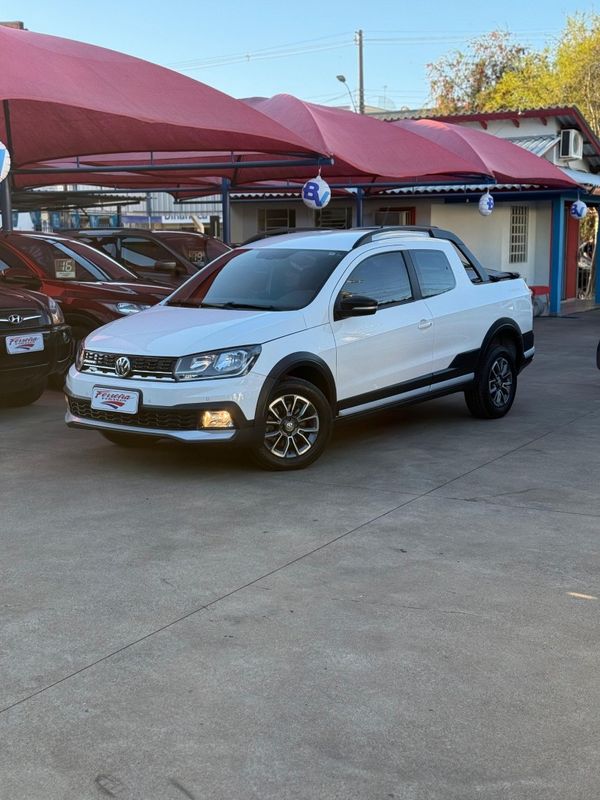 Volkswagen SAVEIRO CROSS C.DUPLA 1.6 8V 2019 FERREIRA VEÍCULOS VENÂNCIO AIRES / Carros no Vale