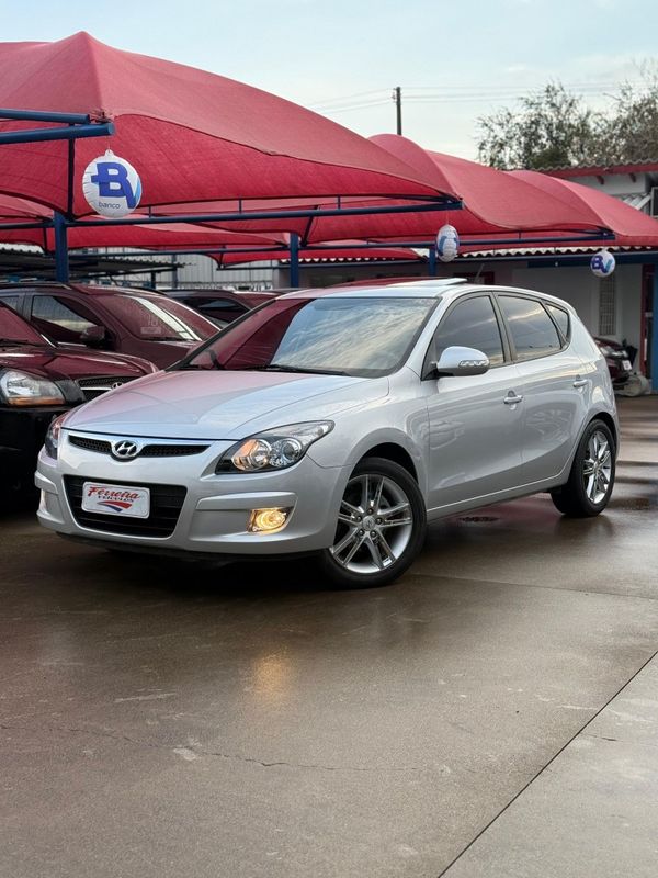 Hyundai I30 GLS 2.0 2012 FERREIRA VEÍCULOS VENÂNCIO AIRES / Carros no Vale