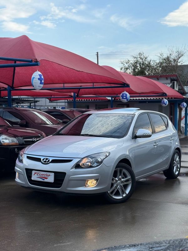Hyundai I30 GLS 2.0 2012 FERREIRA VEÍCULOS VENÂNCIO AIRES / Carros no Vale