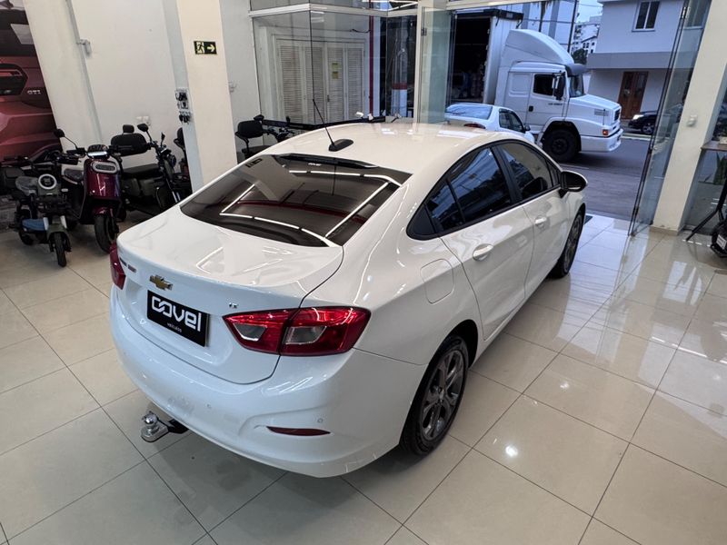 Chevrolet Cruze 1.4 Turbo Lt 16v 2022/2023 COVEL VEICULOS ENCANTADO / Carros no Vale