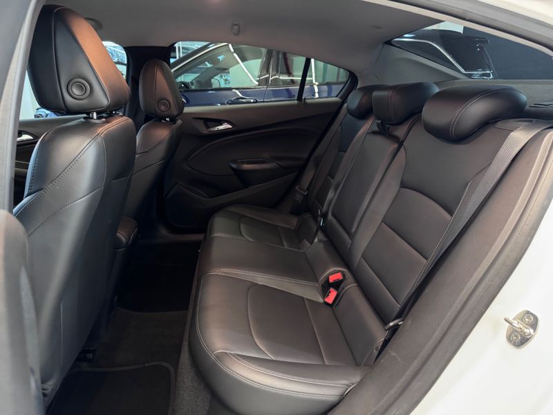 Chevrolet Cruze 1.4 Turbo Lt 16v 2022/2023 COVEL VEICULOS ENCANTADO / Carros no Vale