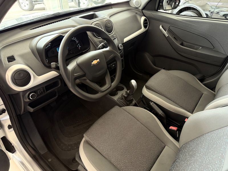 Chevrolet Montana Ls 1.4 Mpfi 8v Econo Mec. 2019/2020 COVEL VEICULOS ENCANTADO / Carros no Vale