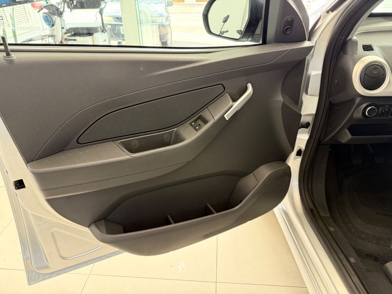Chevrolet Montana Ls 1.4 Mpfi 8v Econo Mec. 2019/2020 COVEL VEICULOS ENCANTADO / Carros no Vale