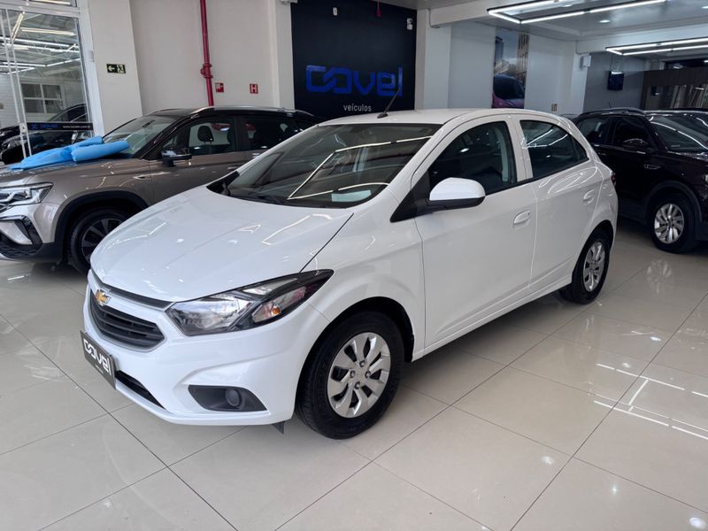 Chevrolet Onix 1.0 Lt 2017/2018 COVEL VEICULOS ENCANTADO / Carros no Vale