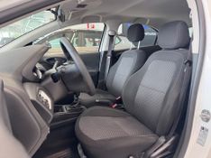 Chevrolet Onix 1.0 Lt 2017/2018 COVEL VEICULOS ENCANTADO / Carros no Vale