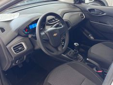 Chevrolet Onix 1.0 Lt 2017/2018 COVEL VEICULOS ENCANTADO / Carros no Vale
