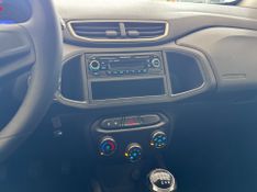 Chevrolet Onix 1.0 Lt 2017/2018 COVEL VEICULOS ENCANTADO / Carros no Vale