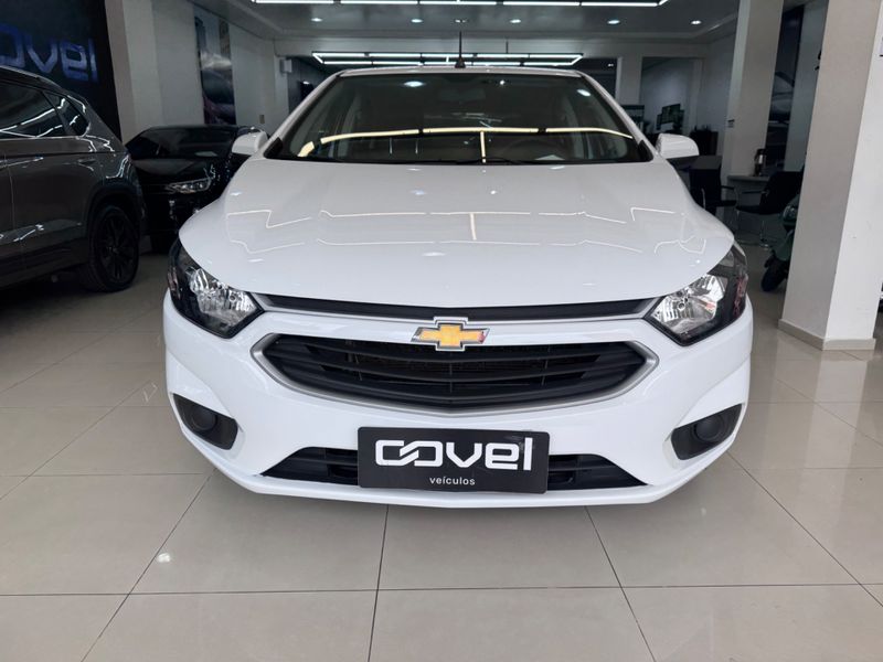 Chevrolet Onix 1.0 Lt 2017/2018 COVEL VEICULOS ENCANTADO / Carros no Vale