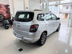 Chevrolet Spin 1.8l Lt Adv 2016/2017 COVEL VEICULOS ENCANTADO / Carros no Vale