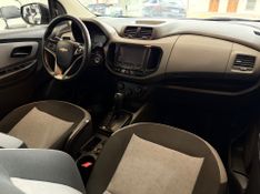 Chevrolet Spin 1.8l Lt Adv 2016/2017 COVEL VEICULOS ENCANTADO / Carros no Vale